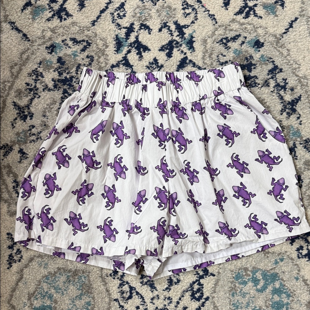 Purple Patterned Women's Shorts